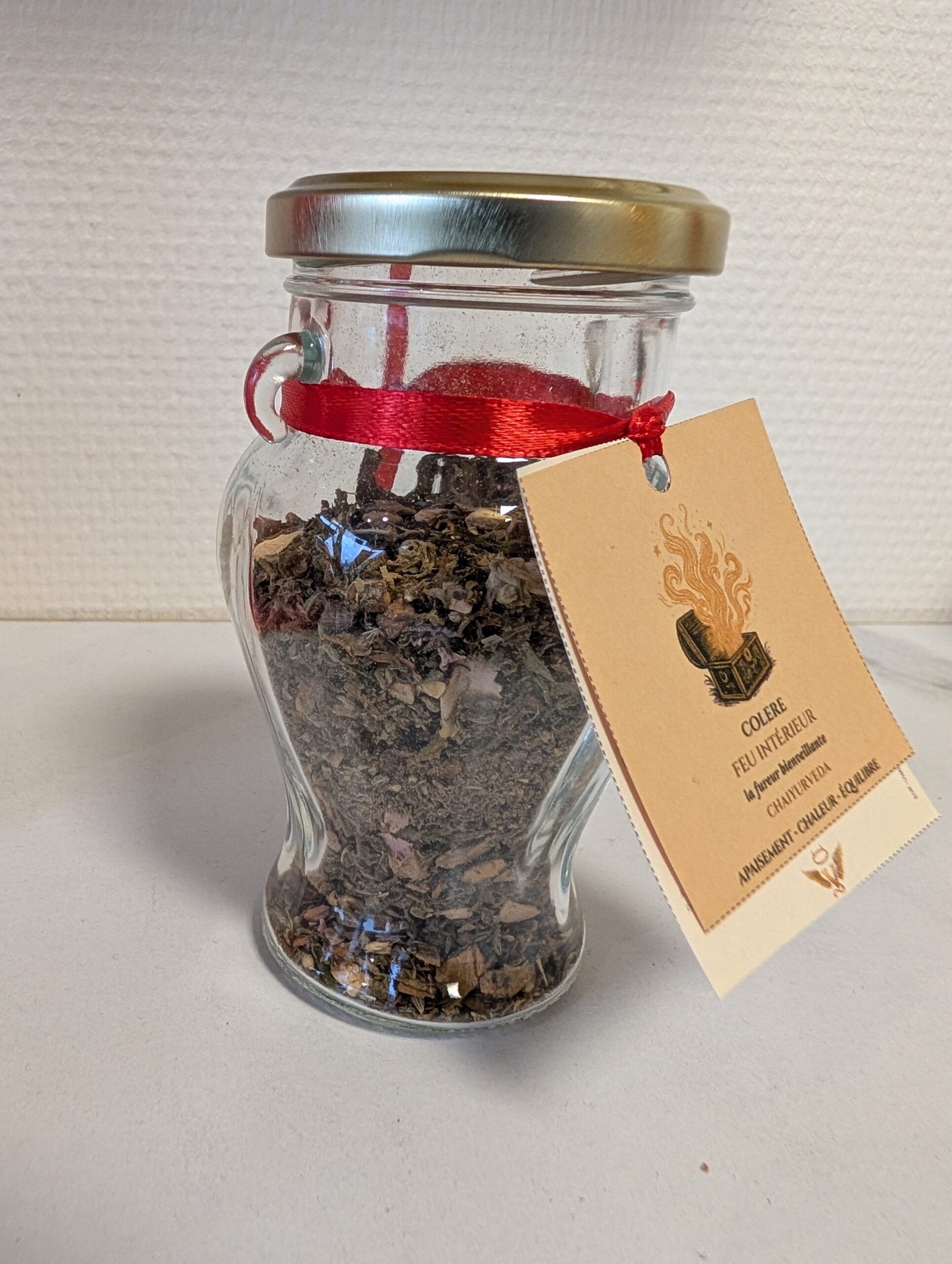 thé noir sept péchés capitaux colère CBD gingembre anis cannelle cacao thé noir amphore CBD