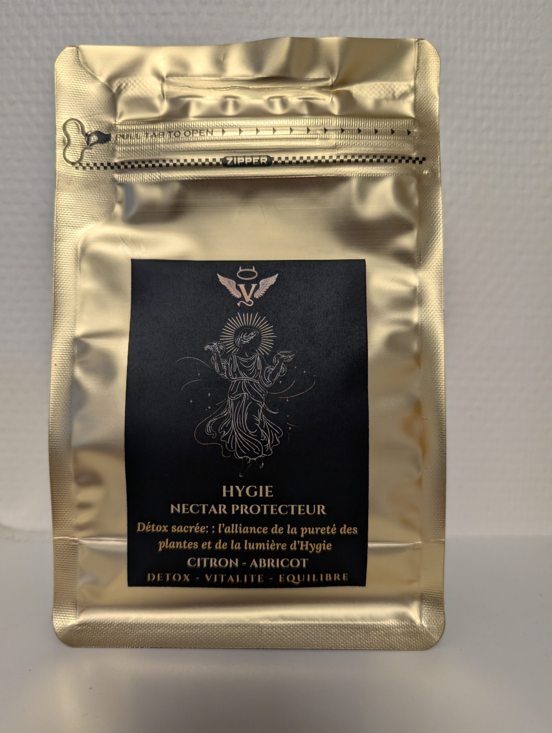 thé vert Hygie, infusion détox CBD, thé vert citron chanvre, thé bien-être, infusion purifiante, Vice & Vertu Mythologie